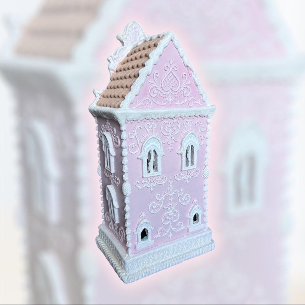 Pastel Pink LED Gingerbread House - Picture 3 of 3
